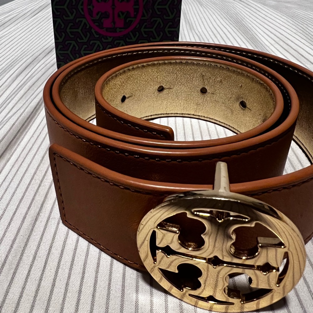 Tory Burch belt